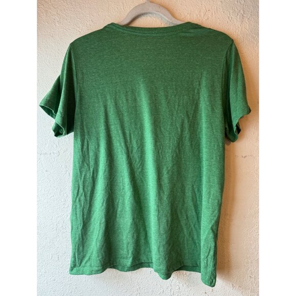 I Dont Need Luck Im A Grandma T-Shirt Size L Green Cotton Blend celebrate READ - Picture 6 of 9